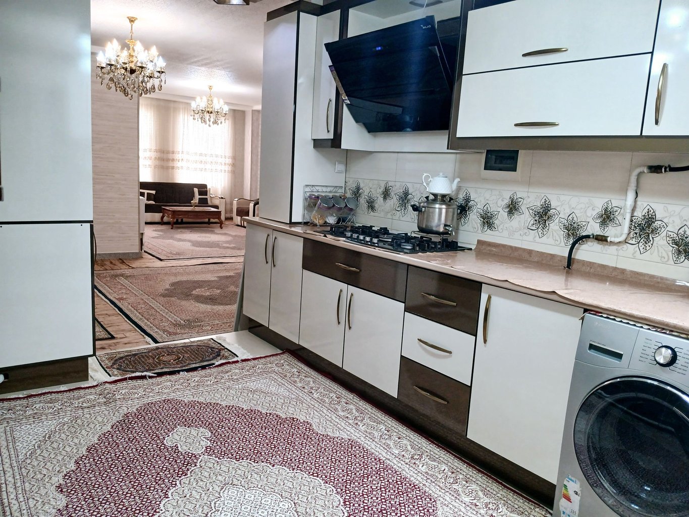 سوئیت یک خوابه آسمان آبی