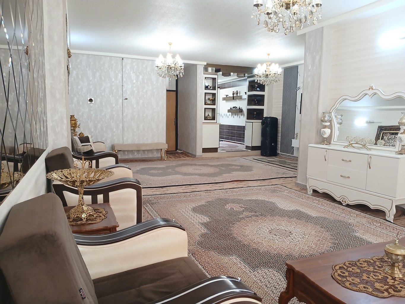 سوئیت یک خوابه آسمان آبی