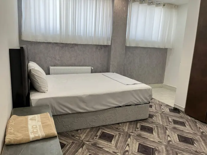 مجتمع اقامتگاهی بهشت پارس - واحد 106