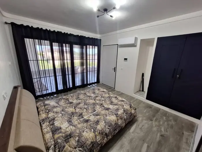 ویلا دوخوابه استخردار آبگرم دریا 65