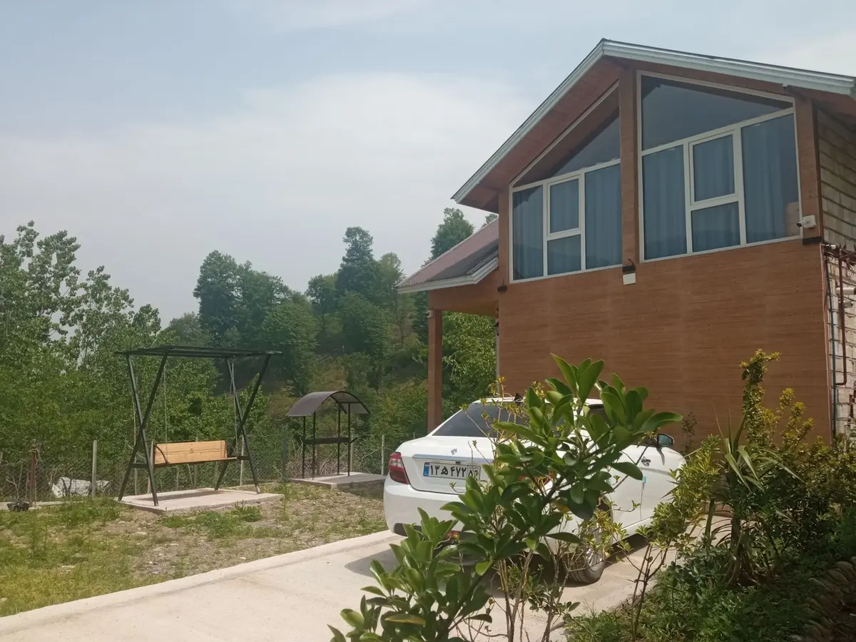 ویلا دوخوابه جنگلی دوبلکس بلوط دران - حیاط