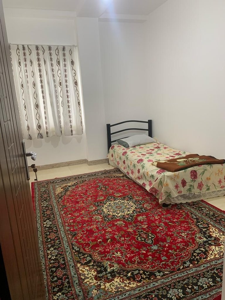 سه خوابه گل محمدی 1