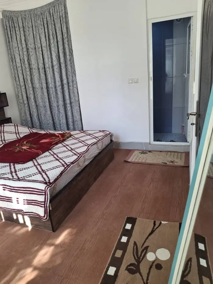 یک خوابه یاسین 5