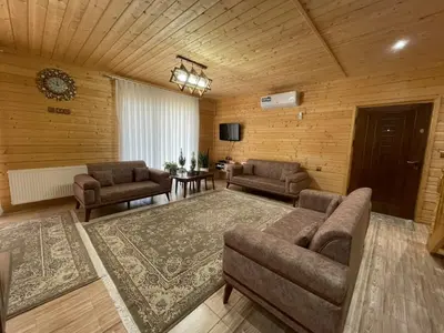 کلبه دوخوابه چوبی شروین