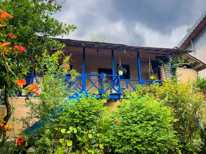 بوم گردی دوخوابه سنتی گلبند