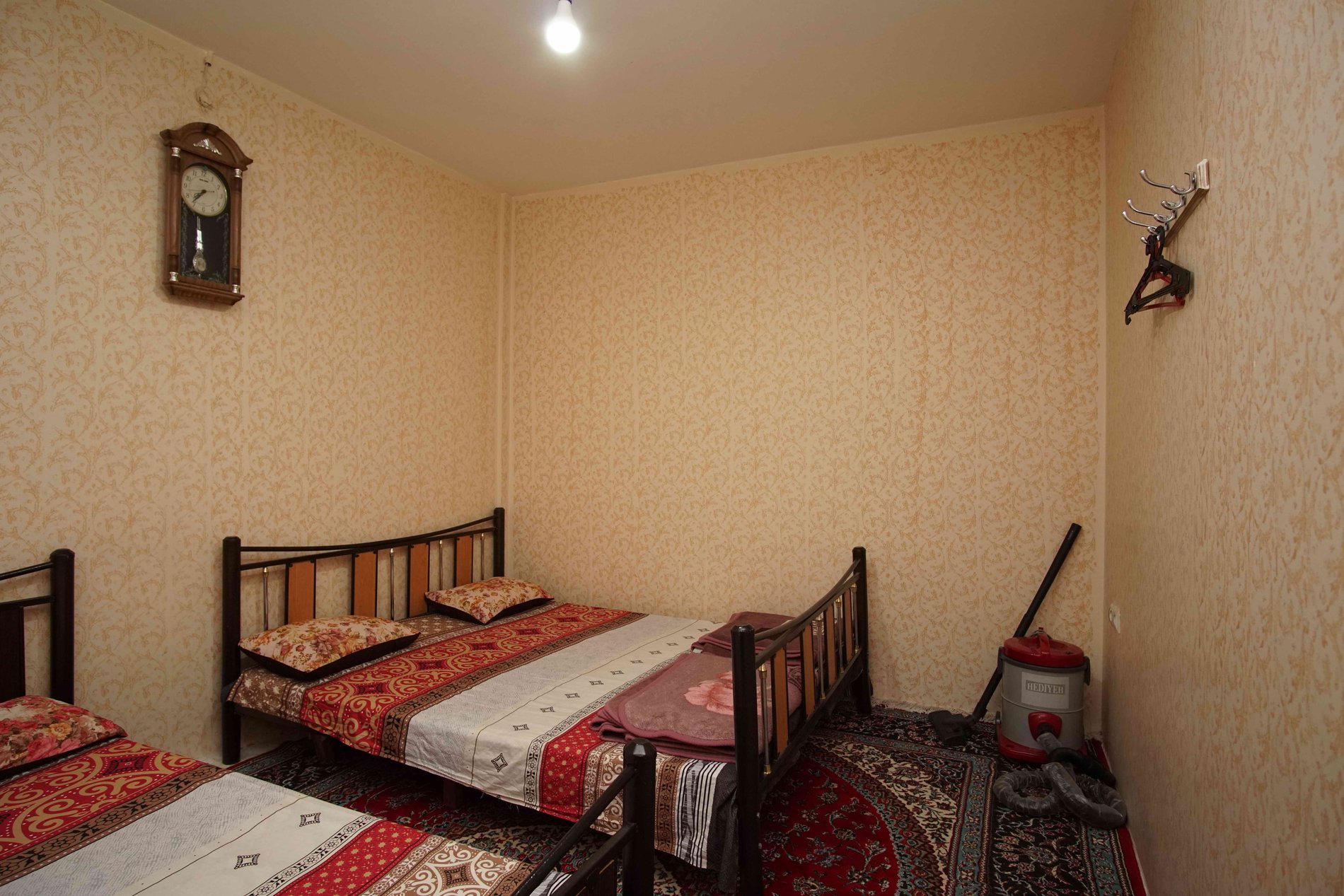 اجاره روزانه آپارتمان یک خوابه پدر بزرگ مشهد
