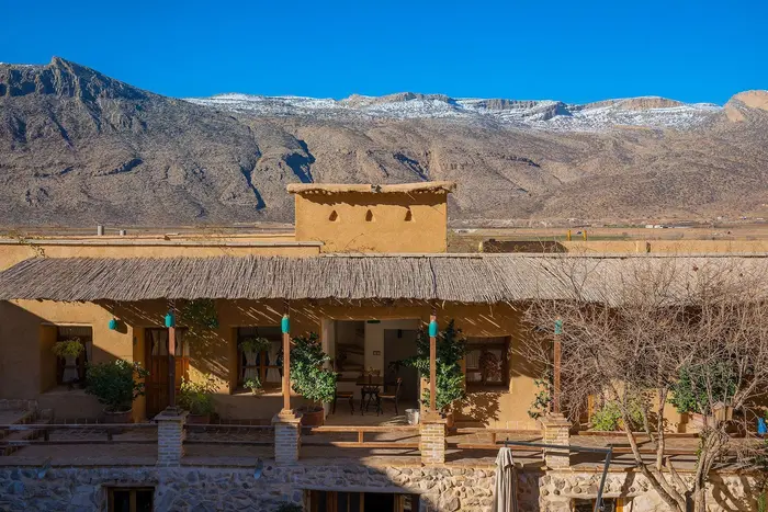 بوم گردی خانه لیرک - واحد هامون