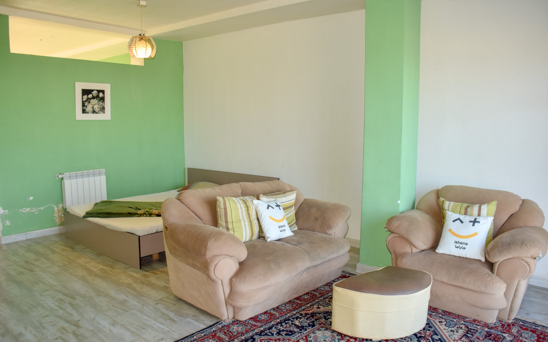 آپارتمان دوخوابه ساحلی شمعدونی سبز