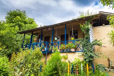 بومگردی دوخوابه سنتی گلبند