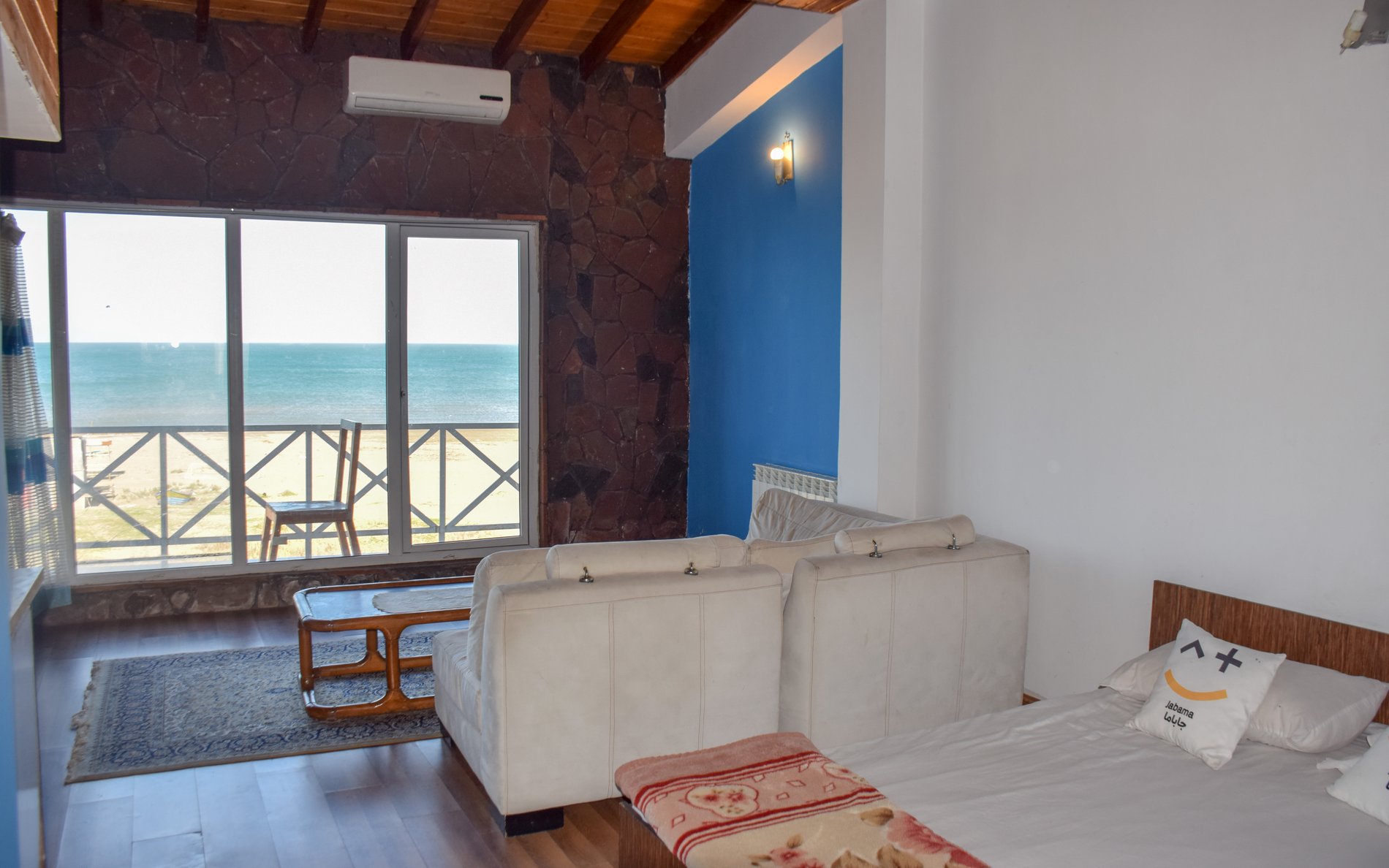 یک خوابه ساحلی شمعدونی آبی