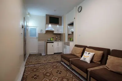 مجتمع اقامتی دهکده - واحد دوتخته 5 نفره