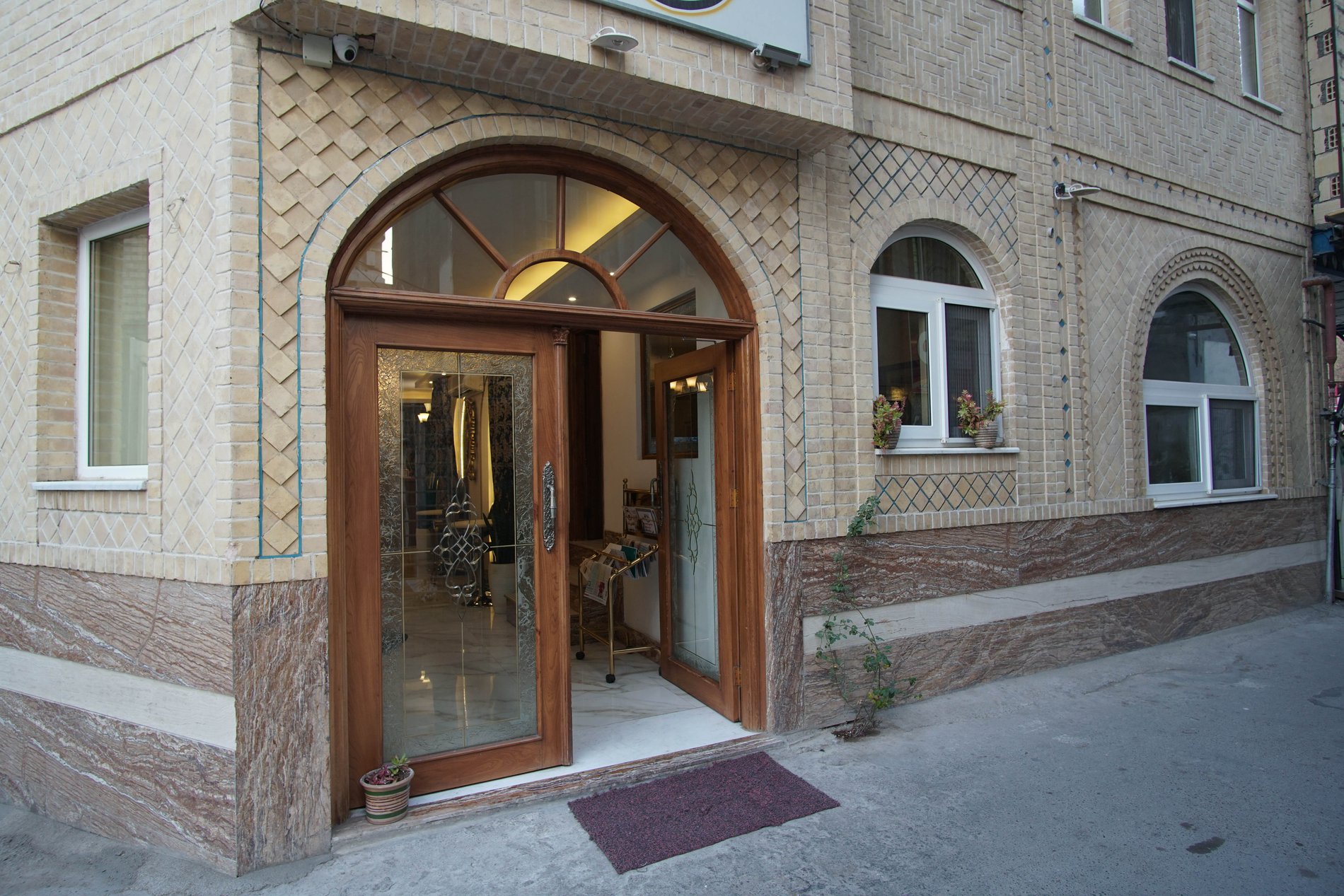 مسافرخانه احسان الرضا یک تخته