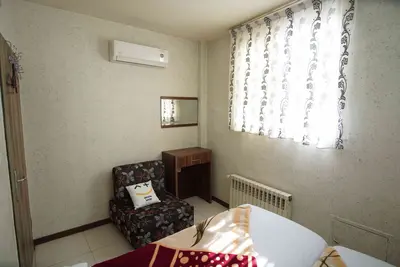 آپارتمان جعفری واحد ۱۰۳