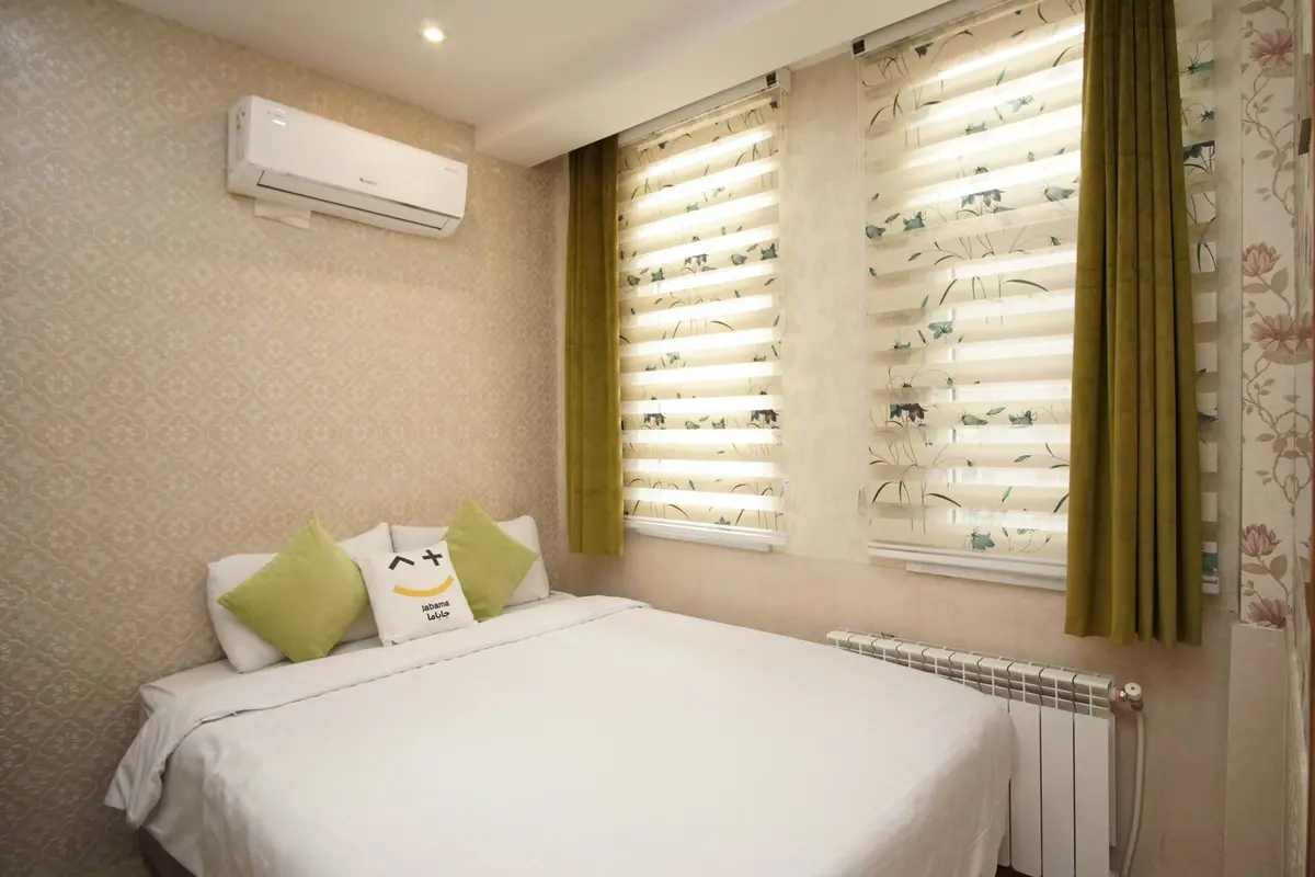 مجتمع اقامتگاهی احسان الرضا - واحد سه تخته