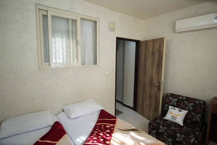 آپارتمان جعفری واحد ۱۰۳