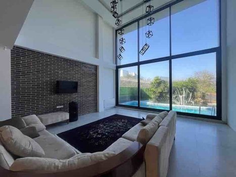 ویلا سه خوابه استخردار آبگرم سعادت  ۱ - انتخاب عنوان تصویر