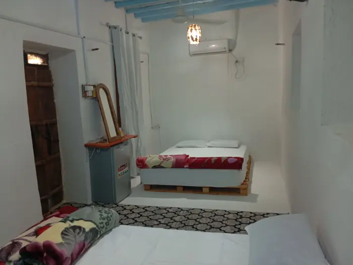 بوم گردی گُفاره - واحد میداف