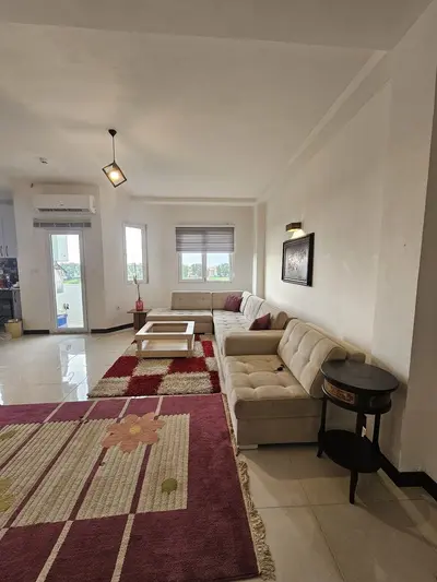 آپارتمان دوخوابه عزیزی 19