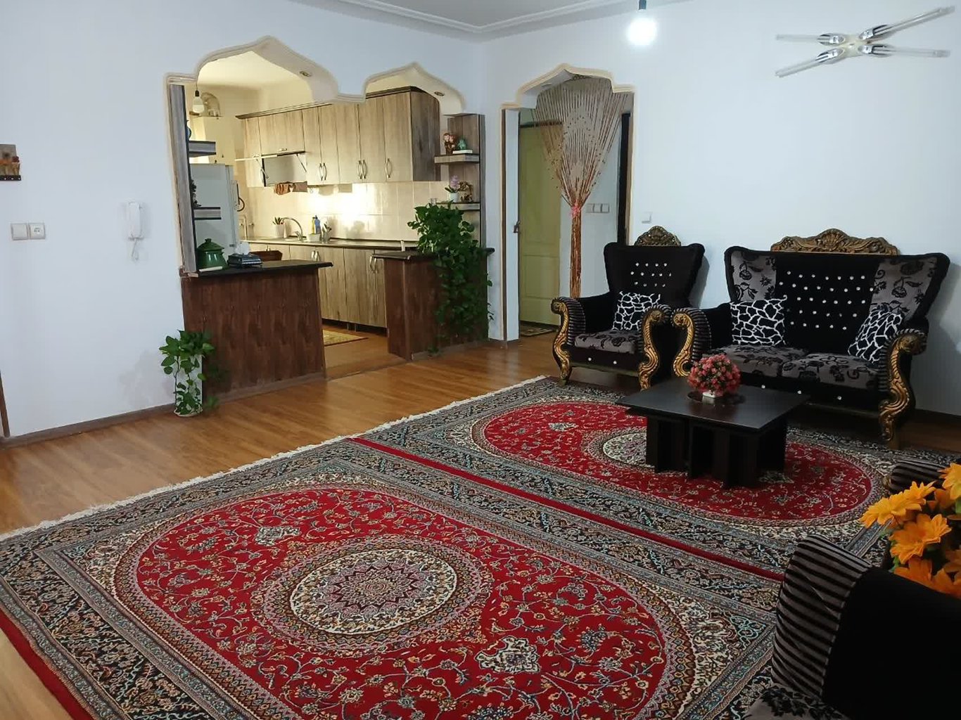 دوخوابه بهار و باران