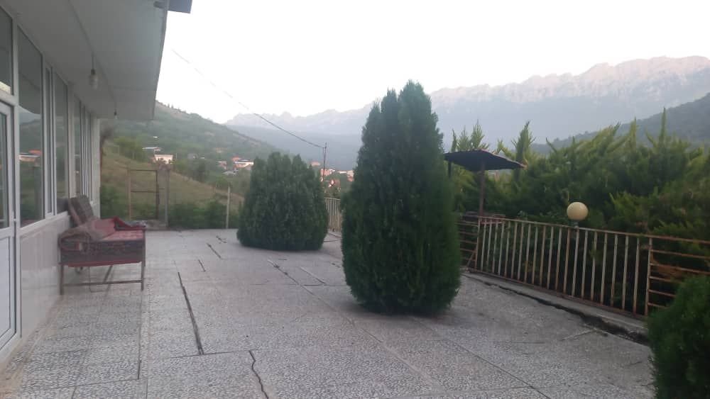 سوئیت دوخوابه کوهستانی سنگده