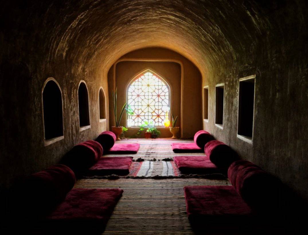 بومگردی شیرآشیان - شمس