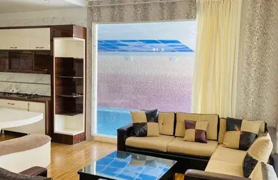 ویلا چهارخوابه استخردار آبگرم نگین 1