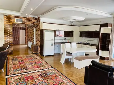 ویلا چهارخوابه استخردار آبگرم نگین 1