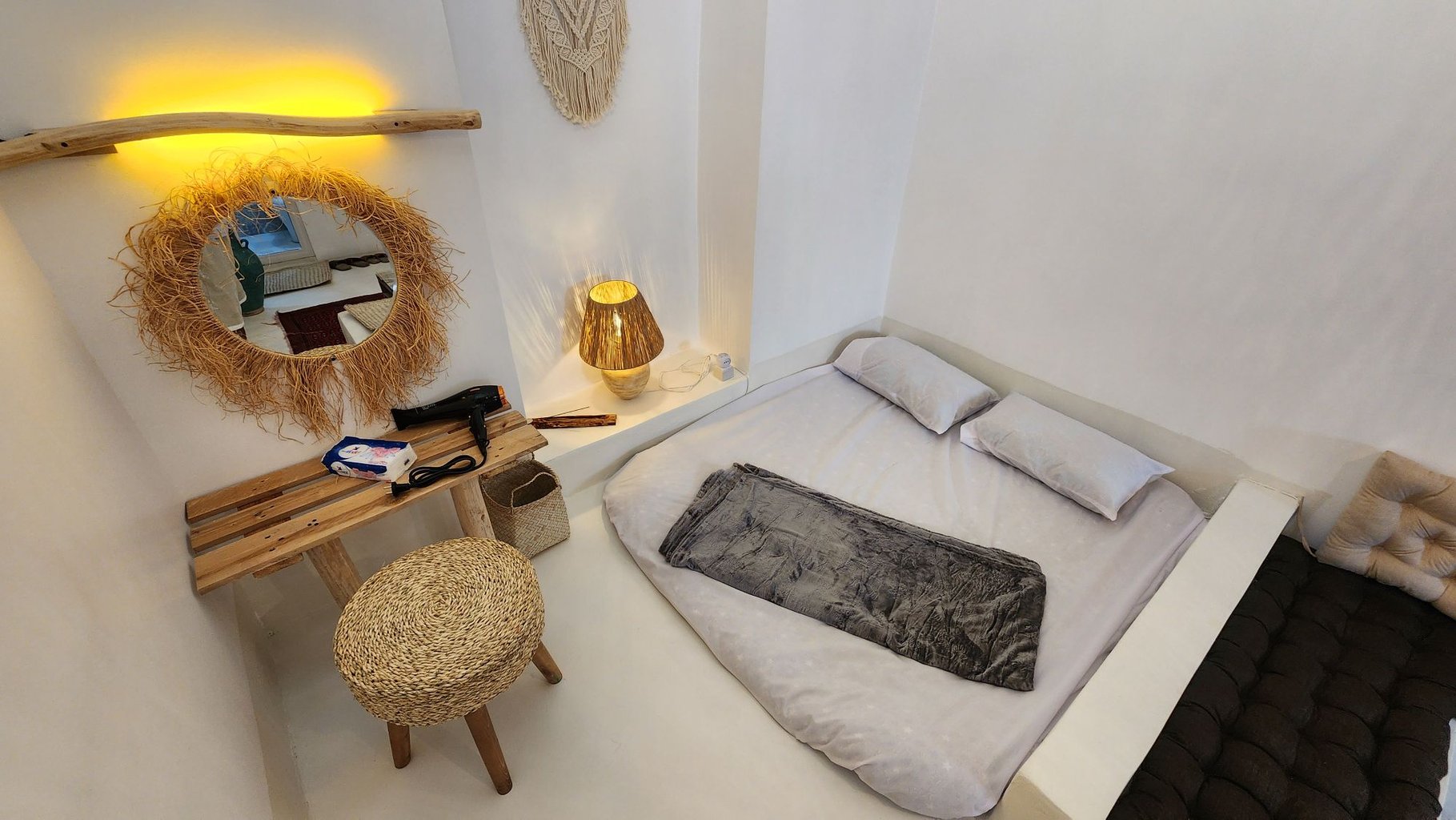 حصیر - واحد دوتخته رویال