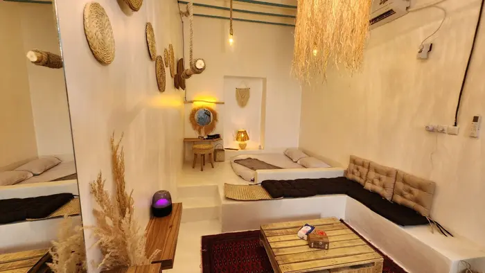 بوم گردی حصیر - واحد دوتخته رویال