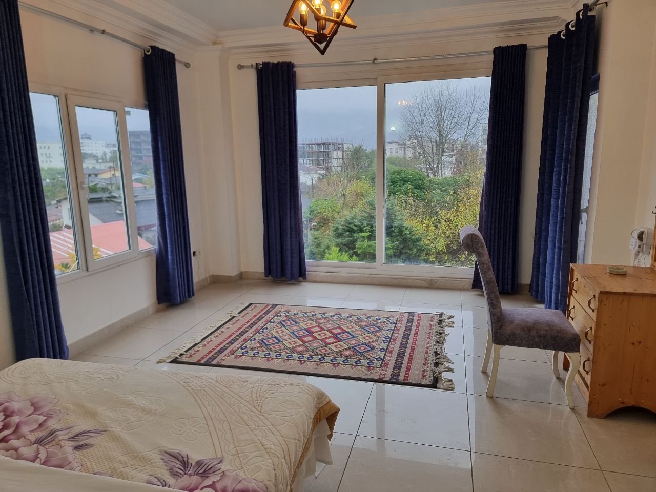 هتل آپارتمان واحد 1 - واحد ققنوس قربانی