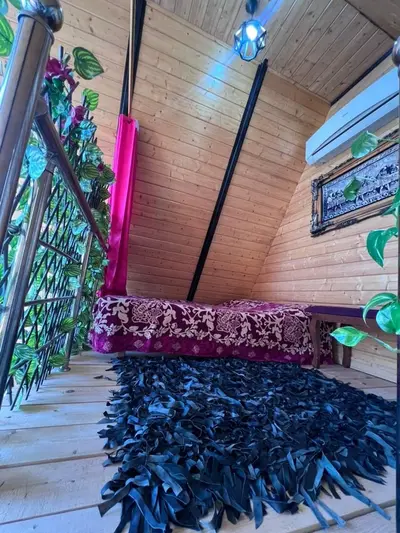 کلبه دوخوابه جکوزی دار مادر انزو