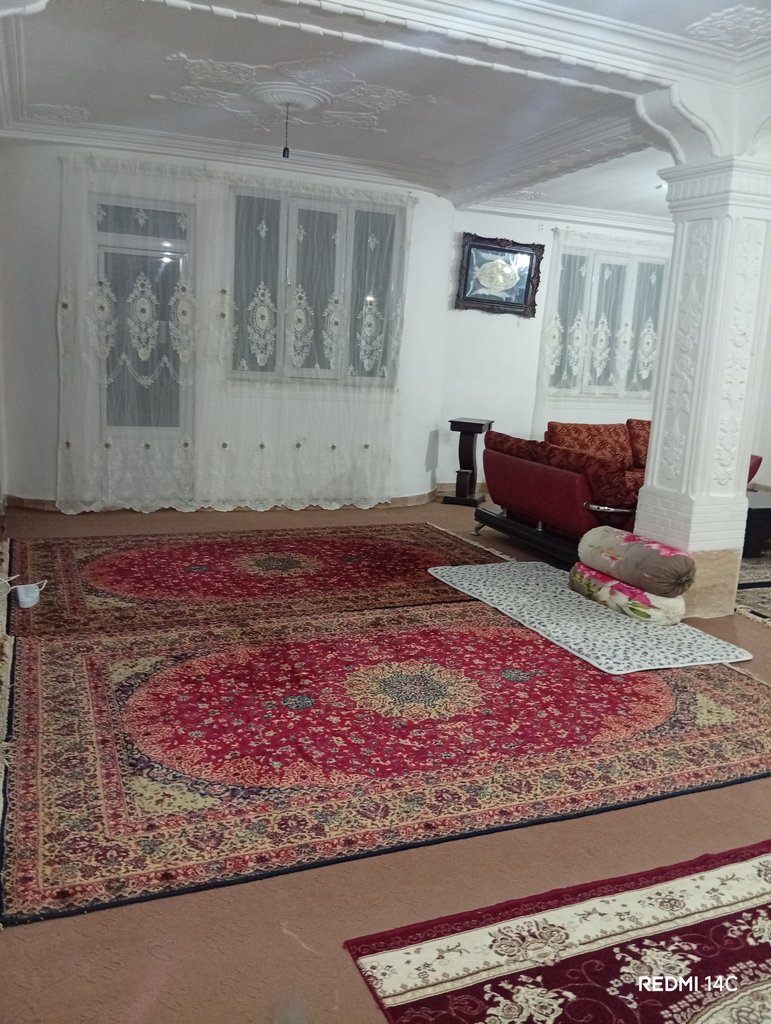 آپارتمان دوخوابه نیاستی