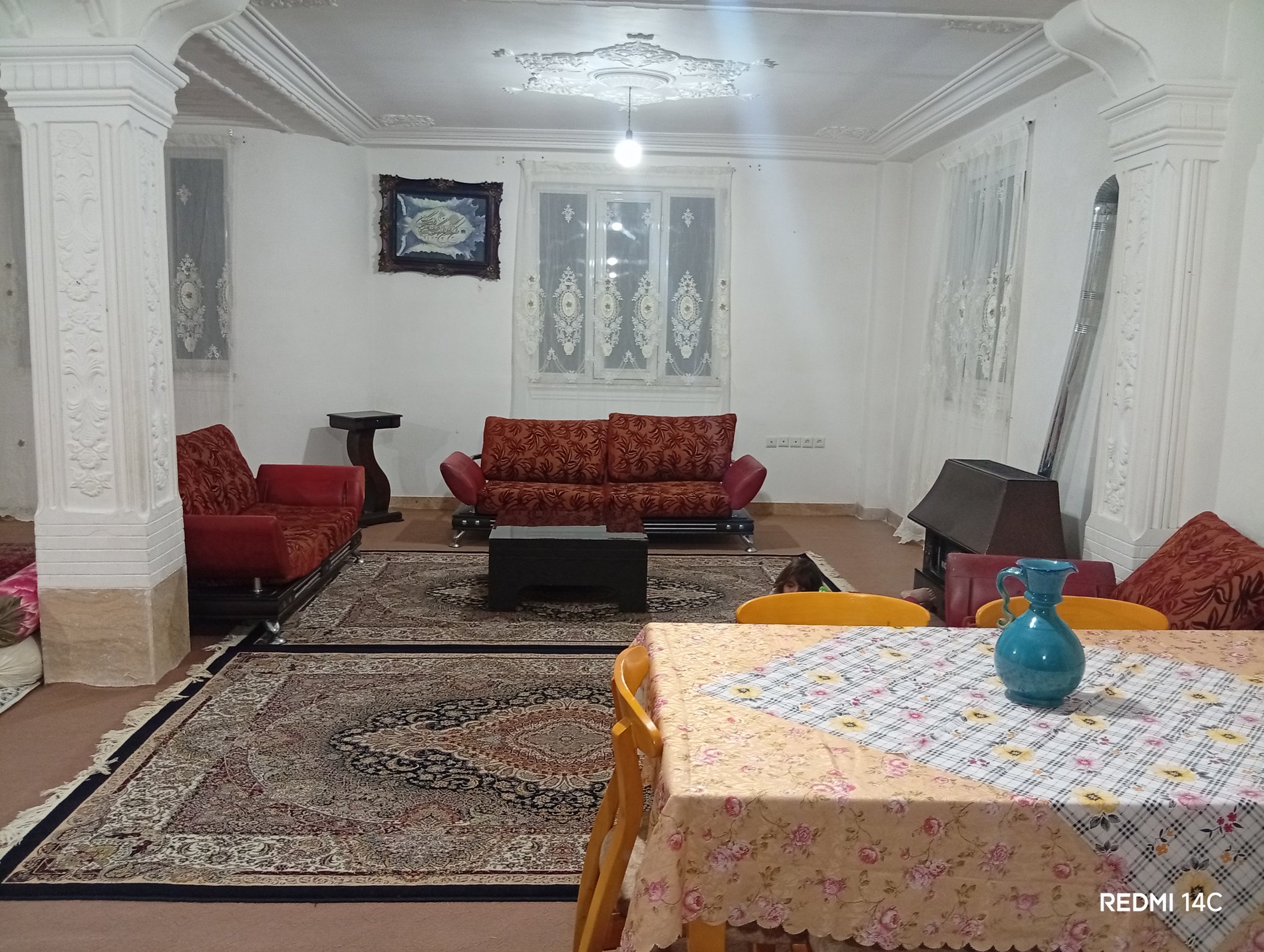 آپارتمان دوخوابه نیاستی
