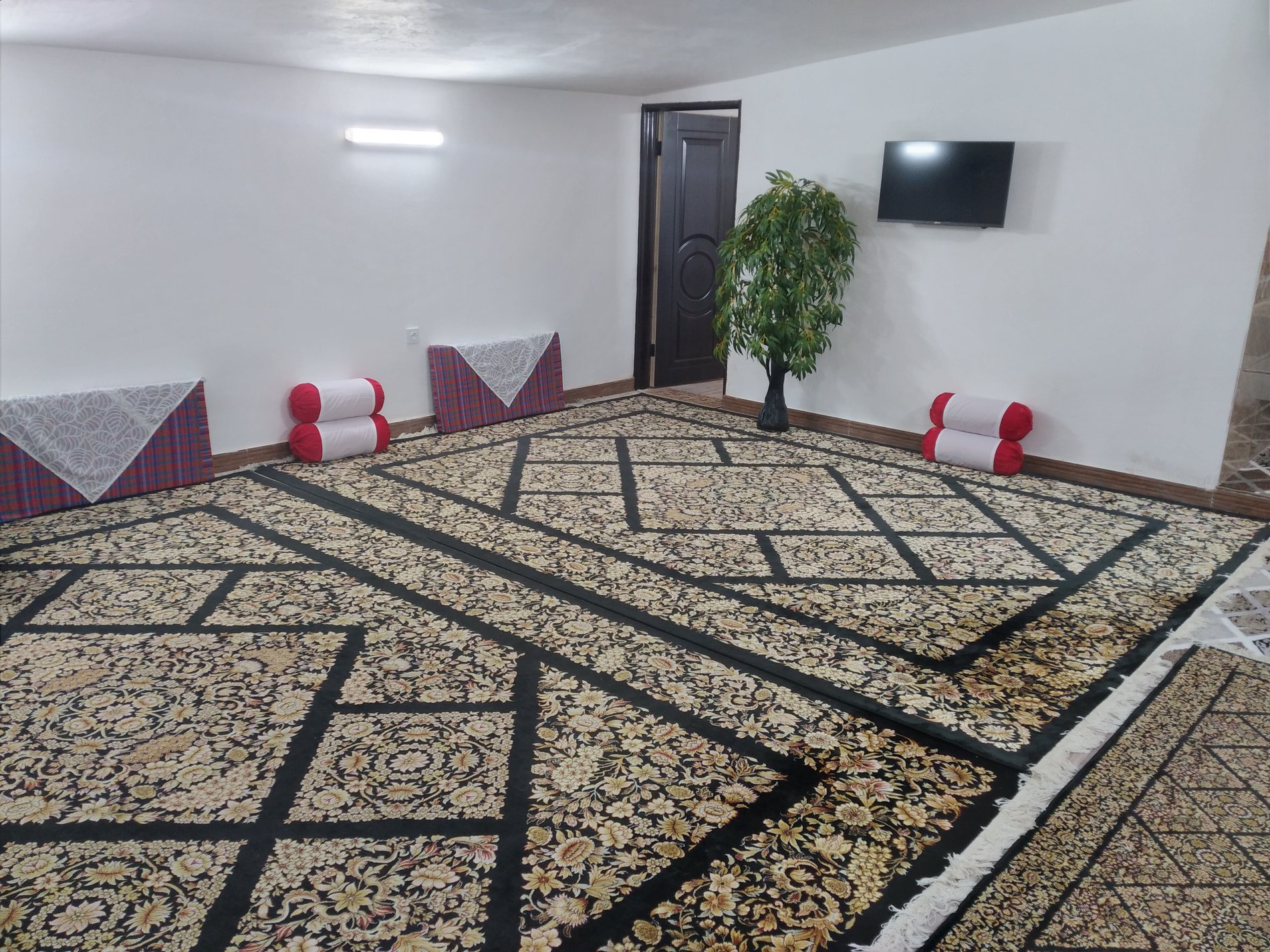 ویلا یک خوابه شالوار