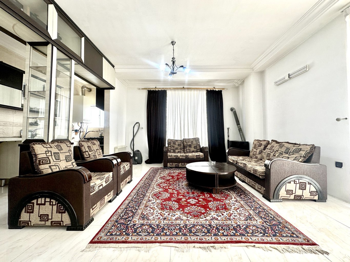 آپارتمان دوخوابه نشاط 6