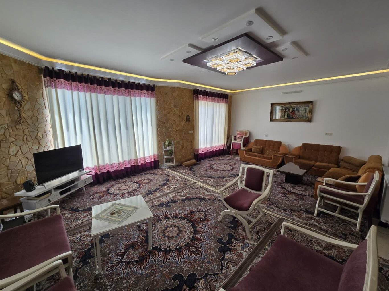 ویلا ویلای حیاط دار قمصر