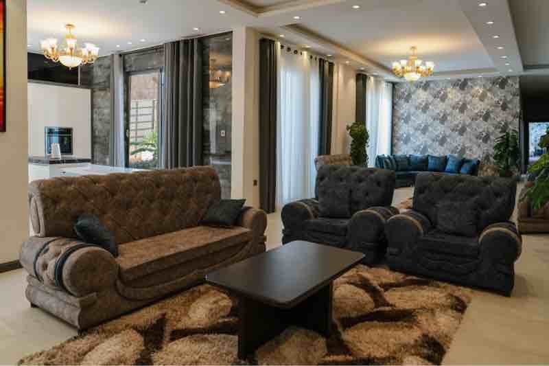 ویلا دوخوابه استخردار سان ویلا 6 - حال پذیرایی