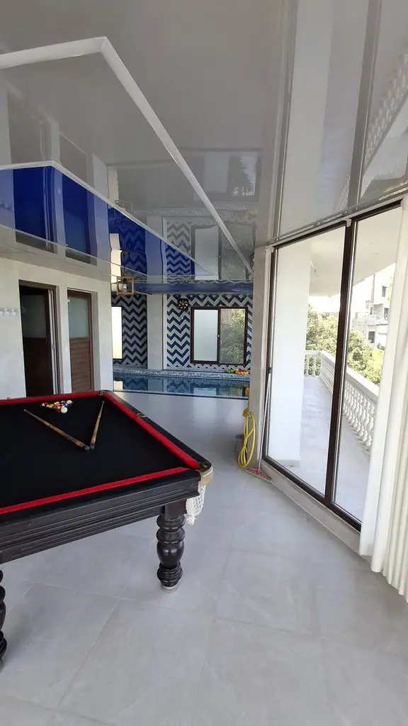 ویلا دوخوابه جنگلی استخردار آبگرم سپهر