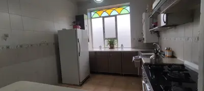 آپارتمان دوخوابه جهان نما