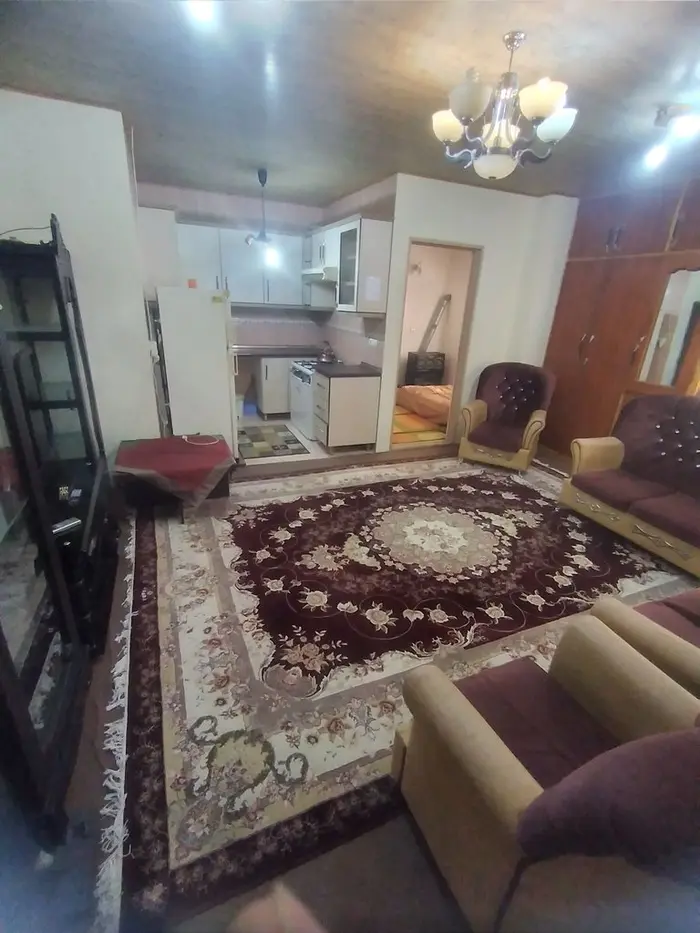 سوئیت یک خوابه خشت سر