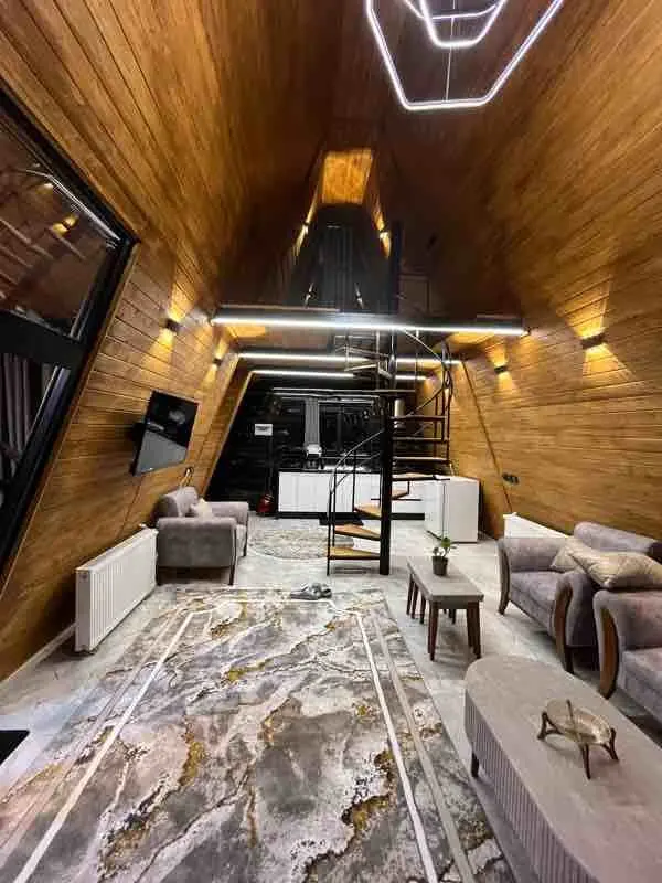 کلبه دوخوابه سوئیسی جکوزی دار ونداد لفور - انتخاب عنوان تصویر