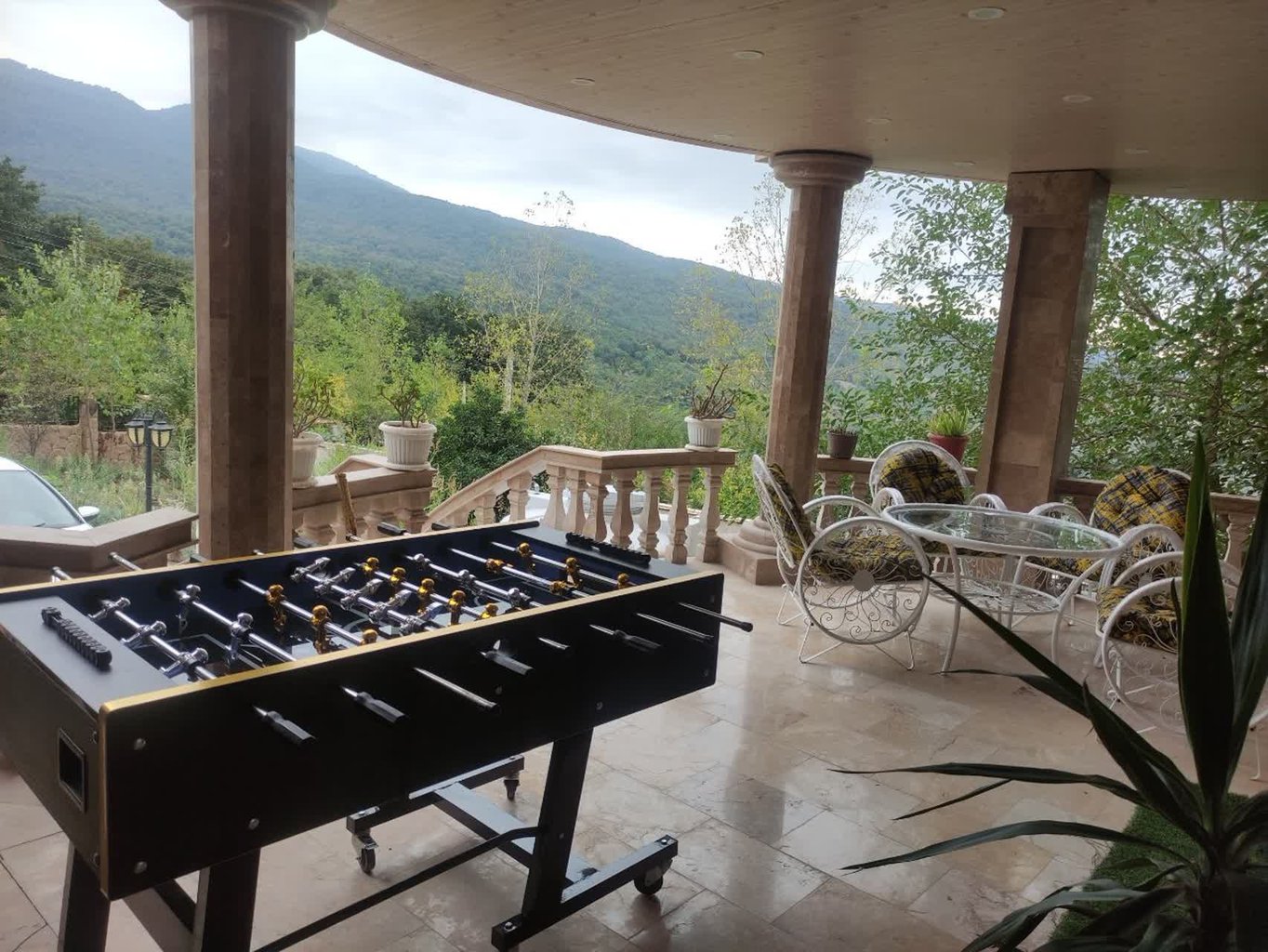 دوخوابه جنگلی عقاب