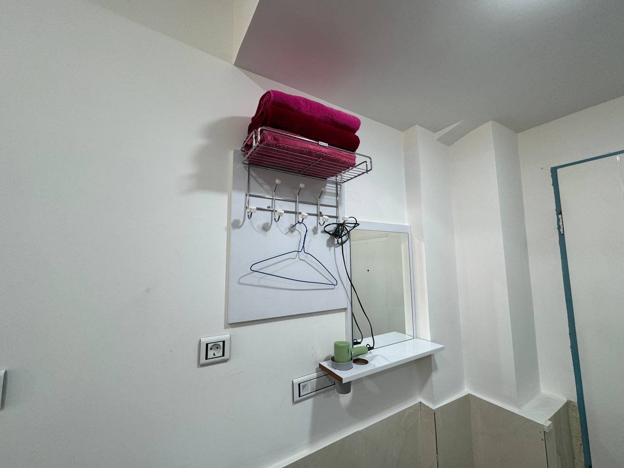 عمارت - واحد ۲۰۴آ