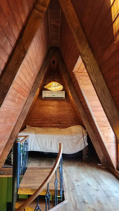 کلبه یک خوابه سوئیسی دوبلکس پدرسالار