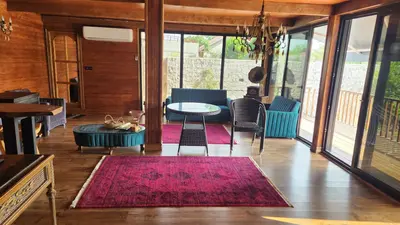 کلبه یک خوابه سوئیسی دوبلکس پدرسالار