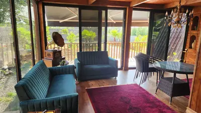 کلبه یک خوابه سوئیسی دوبلکس پدرسالار