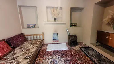 بومگردی موبد - واحد پستو