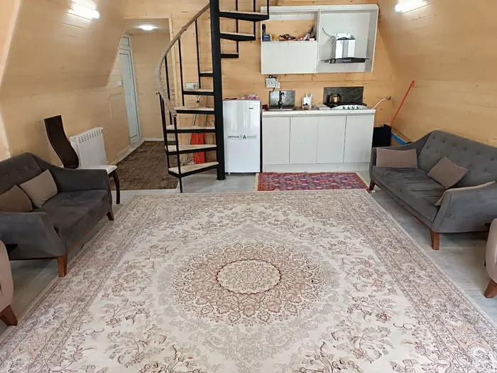 کلبه یک خوابه سوئیسی استخردار کسری