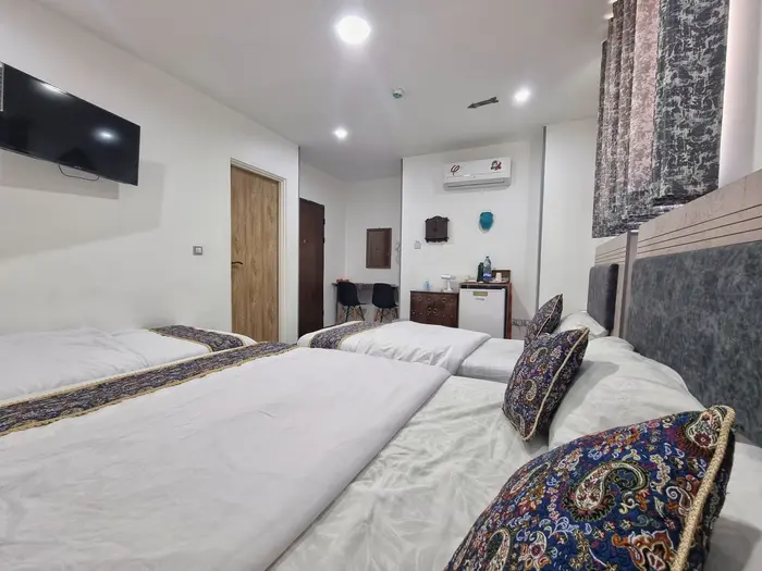 اقامتگاه سنتی سیمرغ - واحد 116