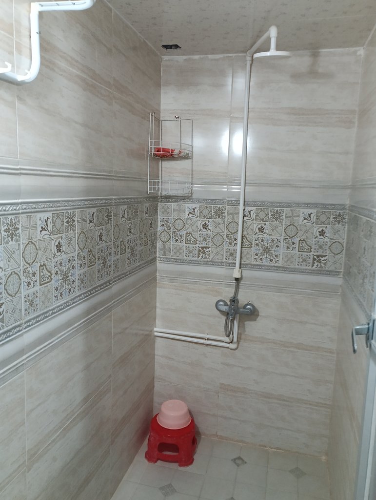 سوئیت دو خوابه سرو رویین